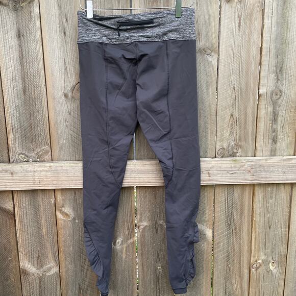 Lululemon Rouched Ankles Leggings Pull on Mid Rise Zipper Pocket Gray Size 8 - Picture 2 of 7